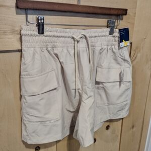 Old Navy Women's Beige White Summer Shorts High Waist High Rise Stretchtech